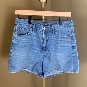 American‎ Eagle Blue Denim Sigrid Shorts Size 8